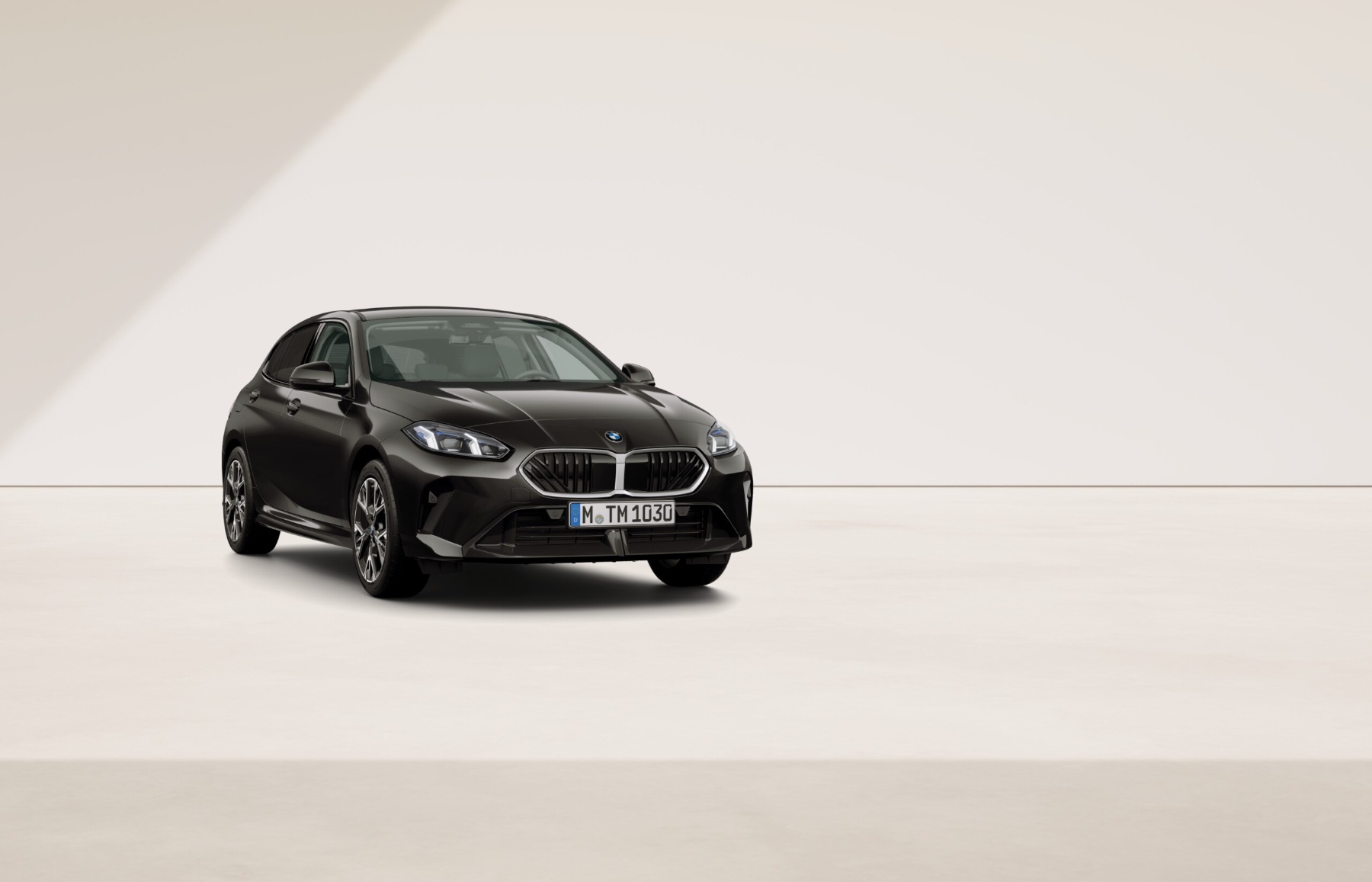 BMW Seria 1 123 xDrive — czarny, 2026 — zdjęcie 8