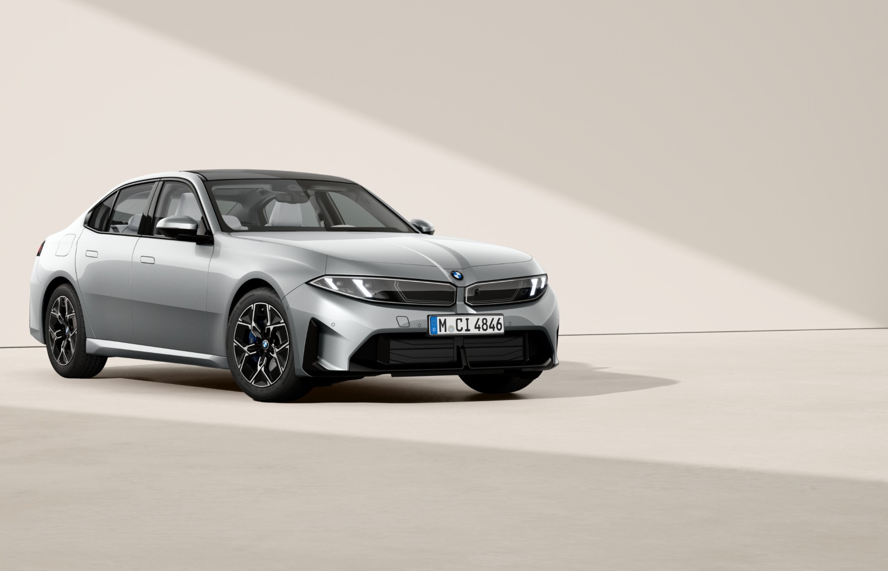 BMW Seria 3 318 Limuzyna — srebrny, 2026 — zdjęcie 7