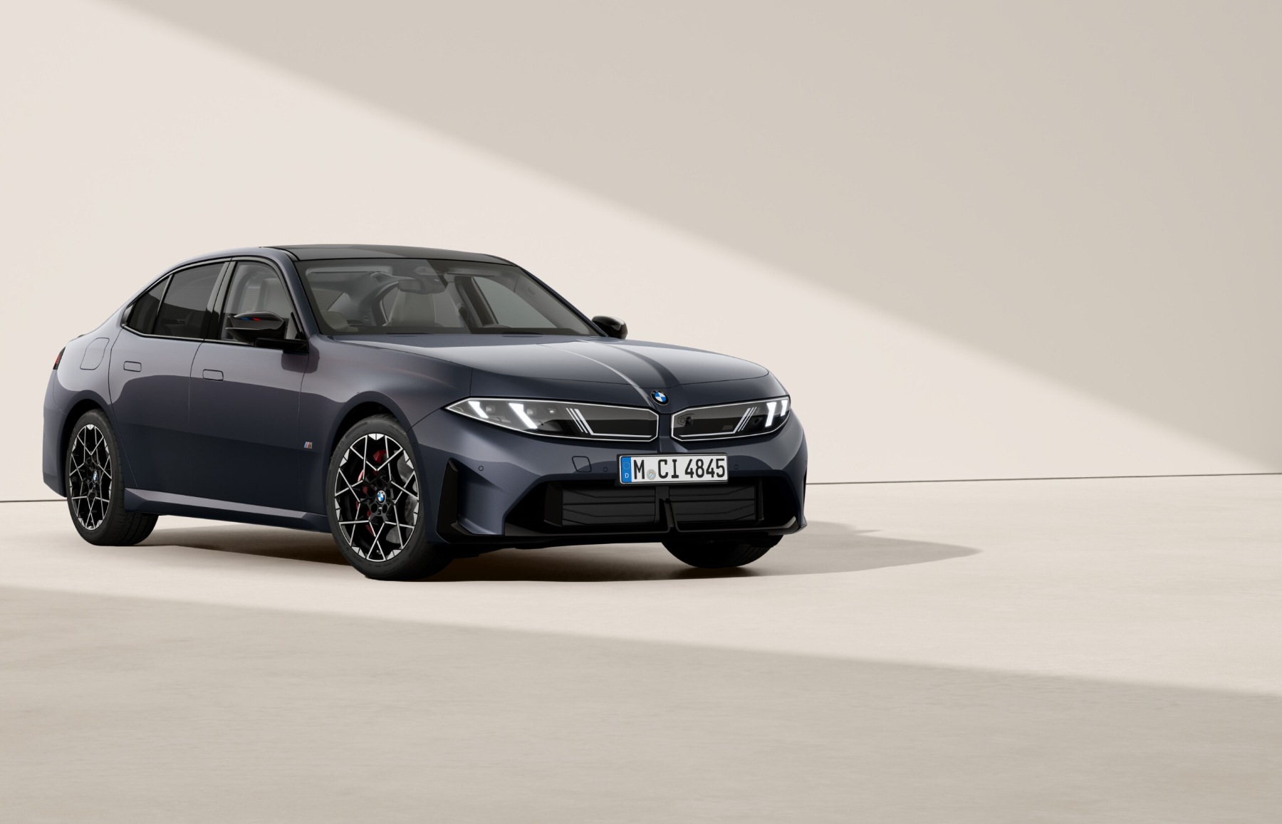 BMW Seria 3 M350 xDrive Limuzyna — szary, 2026 — zdjęcie 7