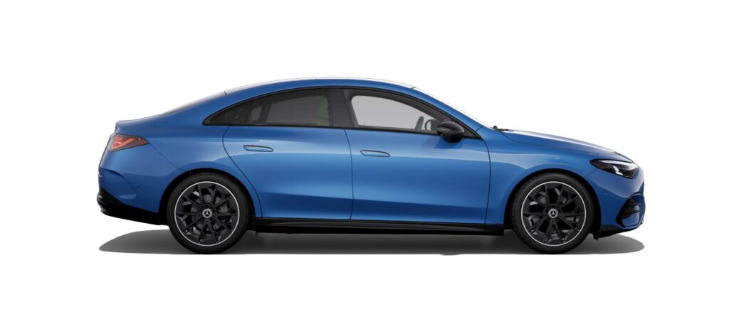Mercedes-Benz CLA 220 4MATIC — zdjęcie 3